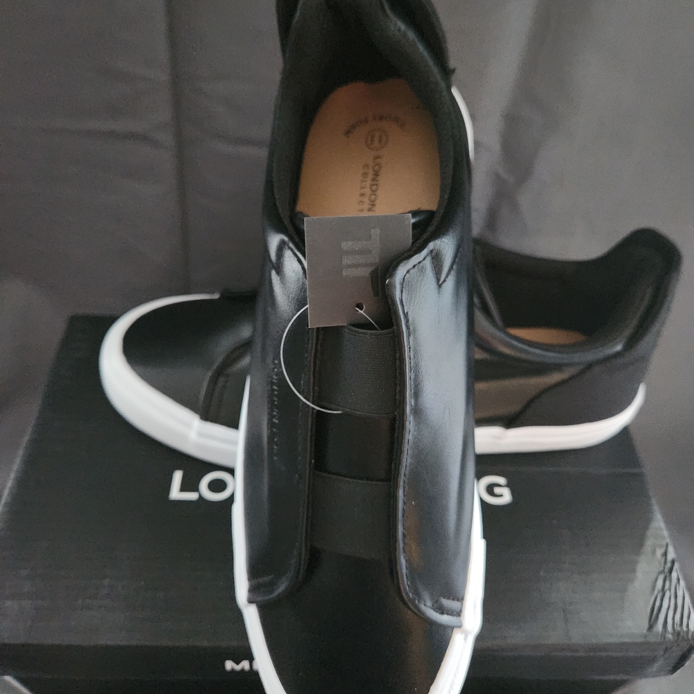 London Fog Black and White Men's Sneakers
